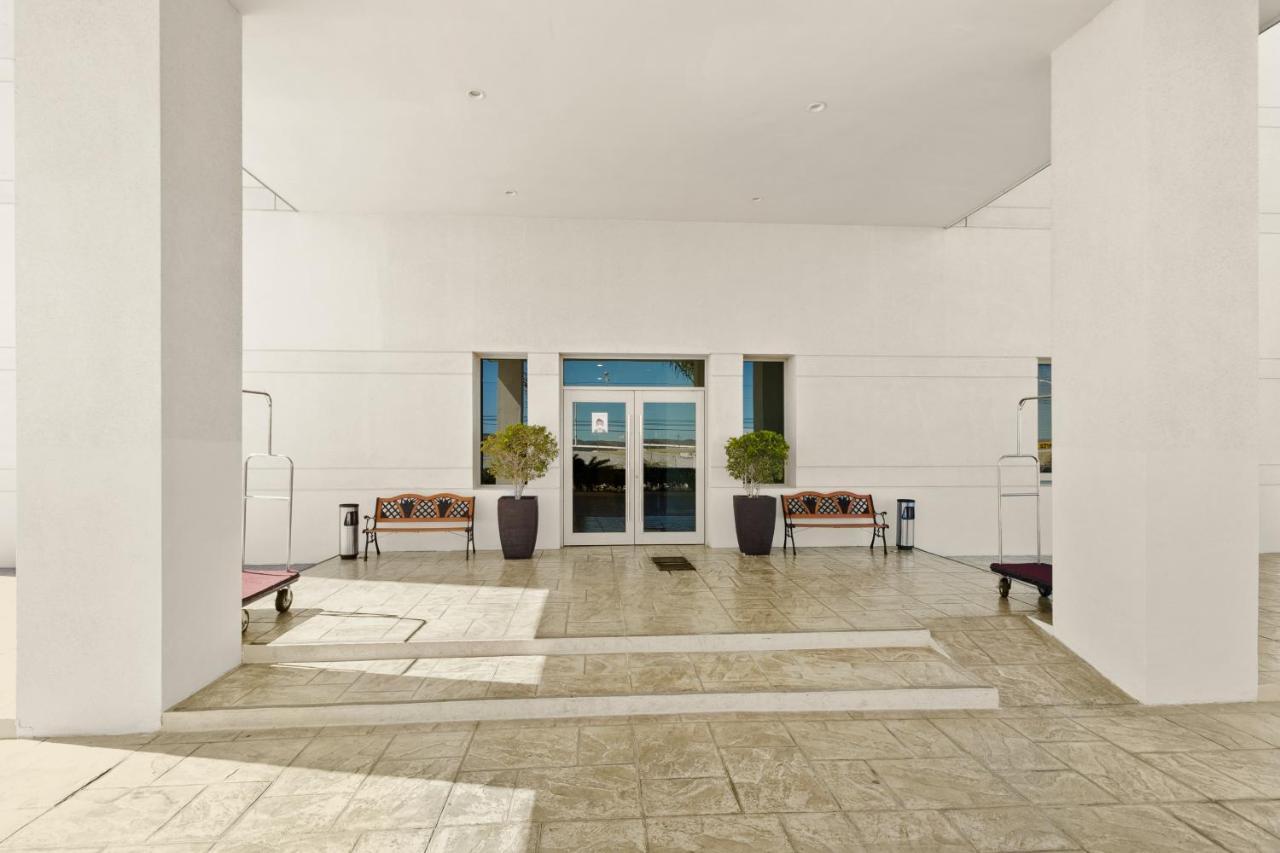 Hotel Aeropuerto Los Cabos ซานโฮเซ เดล กาโบ ภายนอก รูปภาพ